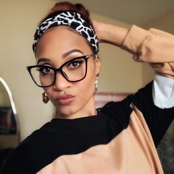 Oversized Cat Eye Glasses Frame with Clear Lenses - Picture 10 of 14